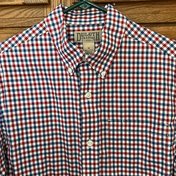 Duluth Trading Wrinklefighter Relaxed Fit Button Down Shirt Gingham - Picture 3 of 10